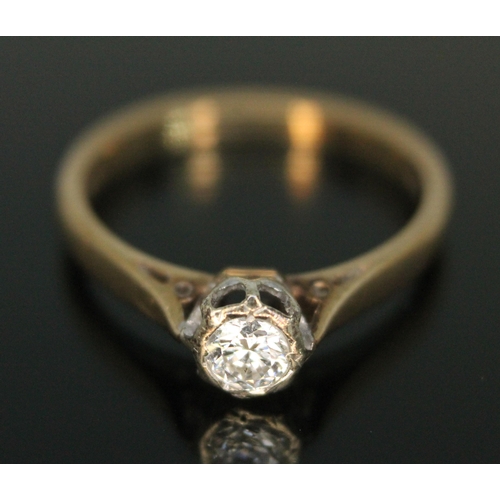 269 - A hallmarked 9ct gold diamond solitaire ring, the modern round brilliant cut diamond weighing approx... 