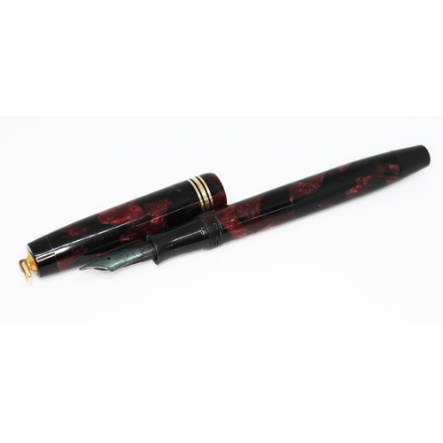 296 - A Parker Duofold Lady Lucky curve vintage fountain pen.