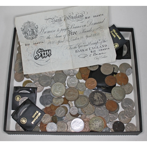 452 - Assorted currency and notes, the majority GB including a 1950 white five pound note, shillings, flor... 