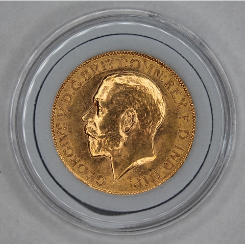 465 - George V gold sovereign 1915 ONLY 10% BUYER'S PREMIUM ON THIS LOT, INCLUSIVE OF VAT, NORMAL ONLINE B... 