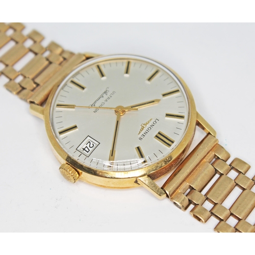 80 - A vintage 18K gold Longines Ultra-Chron automatic wristwatch with signed silvered dial having baton ... 