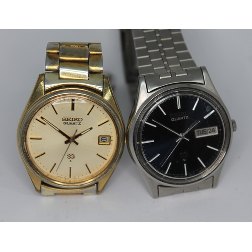 106 - Two vintage Seiko SQ Quartz wristwatches, one stainless steel 6923-7000 day date with blue steel ton... 