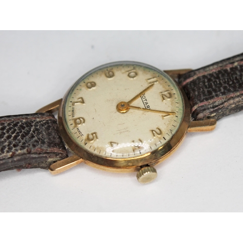 122 - A 1950s hallmarked 9ct gold Rotary 15 jewel manual wind ladies wristwatch with Arabic numerals and h... 