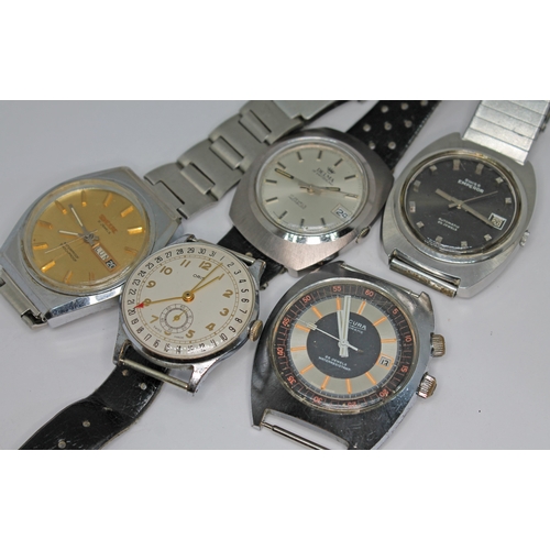 132 - Five vintage mechanical wristwatches comprising a Sicura 25 jewel automatic, an Oris 7 jewel manual ... 