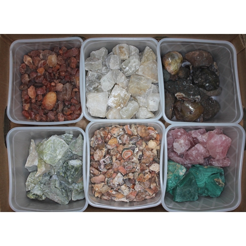 377 - Assorted minerals and rocks comprising old Skye marble, carnelian, pink agate, rose quartz, malachit... 