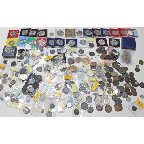 334 - A large collection of GB coins, world coins, tokens and commemorative coins and medals to include 3 ... 