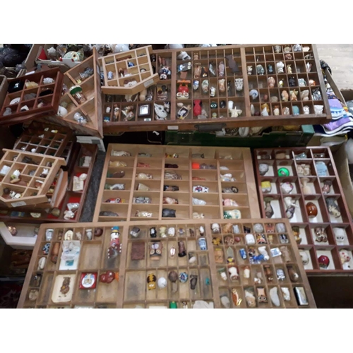 74 - A collection of wooden printing block trays and wooden display cases with contents of assorted minia... 