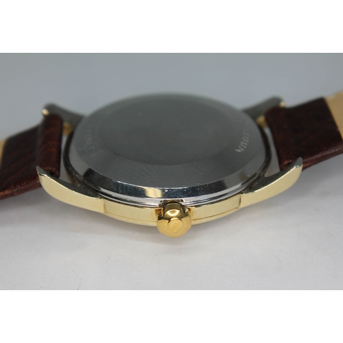 92 - A 1954 Omega Seamaster. ref. 14677088, cal. 491, 33mm gold plated case, signed champagne dial with d... 