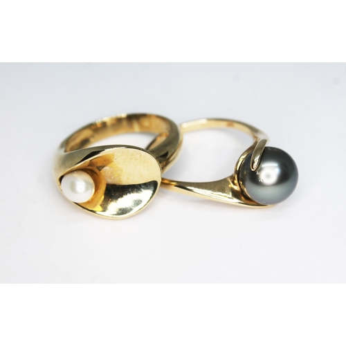 137 - A hallmarked 9ct gold ring set with a cultured pearl wt. 6.58g size L, together with a hallmarked 14... 