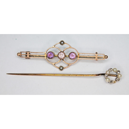 186 - A diamond and pearl set stick pin unmarked, together with a brooch marked '9c', gross wt. 3.12g.