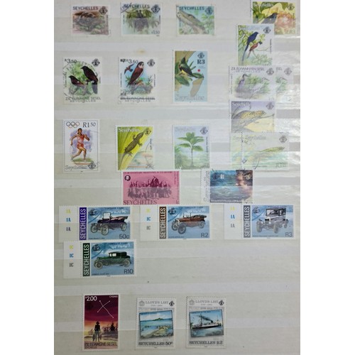 63 - World collection to include Antigua / Swaziland / Vietnam / San Marino / Seychelles / Albania //Ecua... 