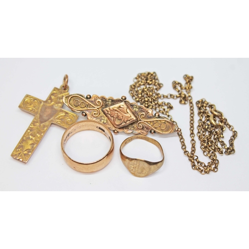 140 - Assorted hallmarked 9ct gold comprising a cross pendant, a brooch and two rings, together with a cha... 