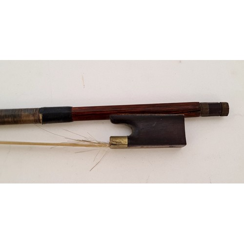 256 - A group of 5 violin bows