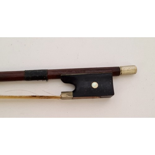 256 - A group of 5 violin bows