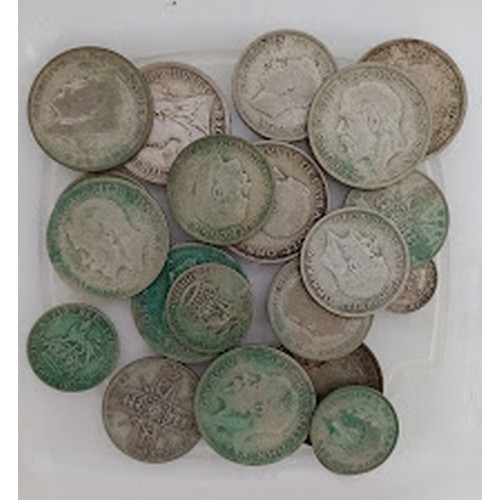 214 - A selection of pre 2nd WW coins to include half crowns, florins, shillings, etc, mainly George V, gr... 