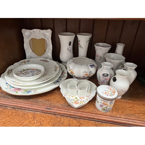 547 - 18 items of Aynsley china