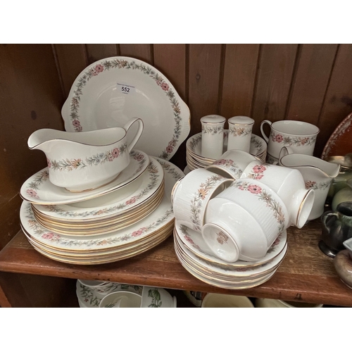 552 - Royal Albert/Paragon Belinda tea and dinner wares - appx 41 pieces