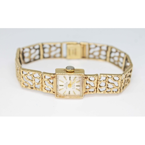 91 - A ladies halmarked 9ct gold Swiss Empress 21 jewel wristwatch with hallmarked 9ct gold strap, gross ... 