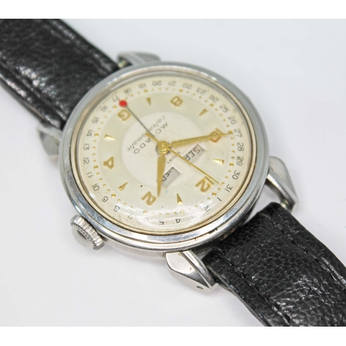 96 - A Movado Calendomatic Sport triple date watch, circa 1950, ref. 3032, cal. C223, stainless steel cas... 