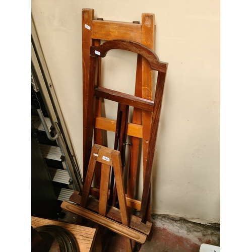 984 - Three vintage easels.