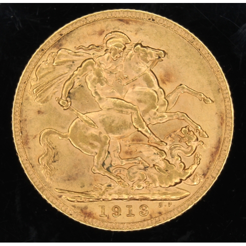 111 - George V 1913 full sovereign.