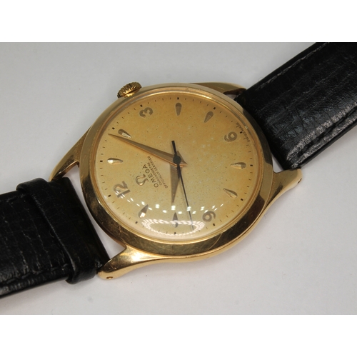 93 - An 18ct gold Omega chronomtre wristwatch, circa 1950s, diameter 35mm, signed gold tone dial sword ha... 