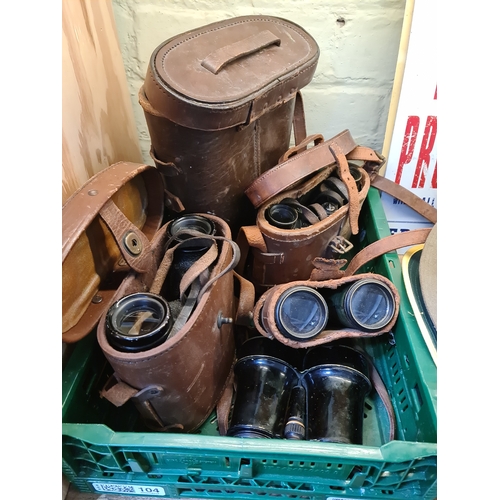 116 - A collection of binoculars to include WW2 US Navy - Universal Camera Corp, New York, USA, 1942 in le... 