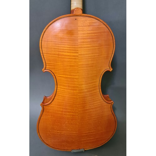 220 - A British 20th century viola after a design by Maurice K Bouette, made by Edward Odling 1990, two pi... 