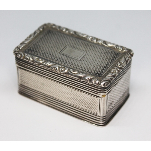 65 - A William IV silver nutmeg grater, Thomas Edwards, London (probably) 1834, length 46mm, gross wt. 47... 