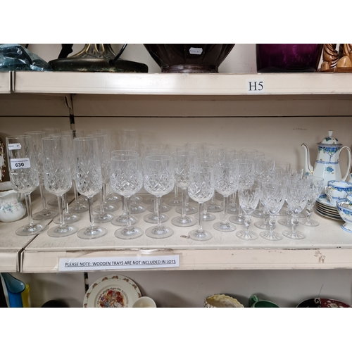 630 - Various sets of glasses