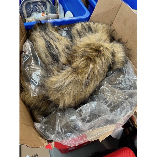 482 - A box of faux fur wraps by Top Shop