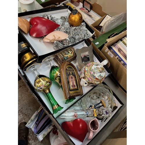 494 - Three trays of assorted items including glass furniture knobs, glass and ornaments.