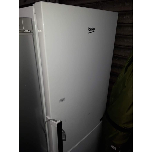 1001 - A Beko fridge freezer