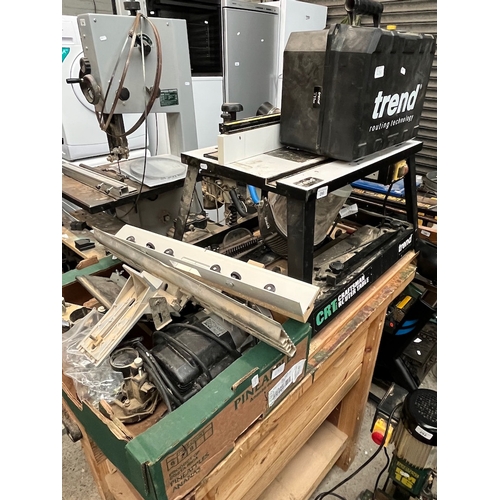 290 - A Trend CRT MK3 router table with accessories, etc.