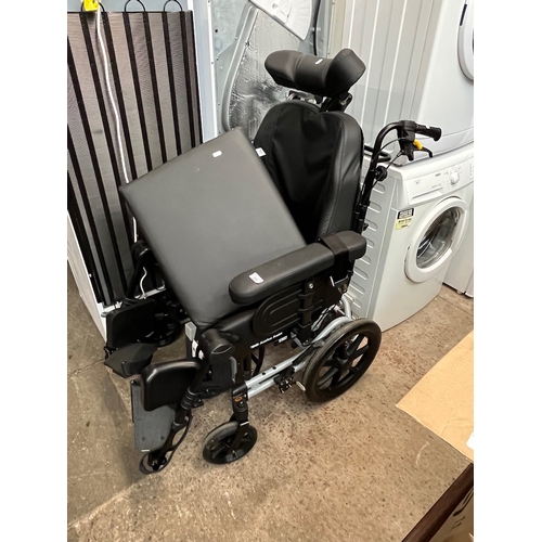 299 - A rea Azalea Assist wheelchair with electric assistance - NOTE battery does not hold charge