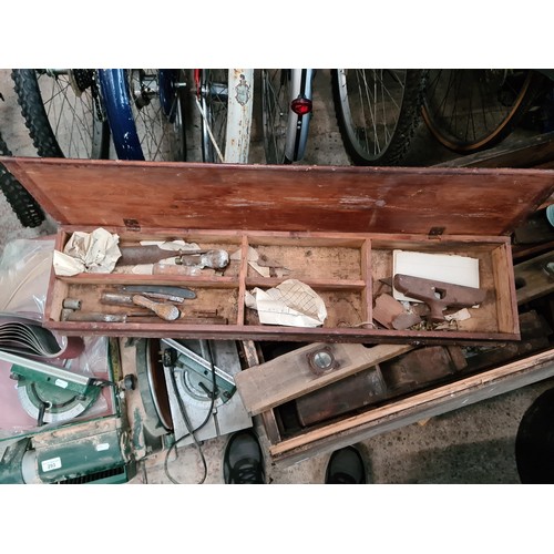 274 - A fitted tool chest containing various joiner's woodworking tools including old planes etc.