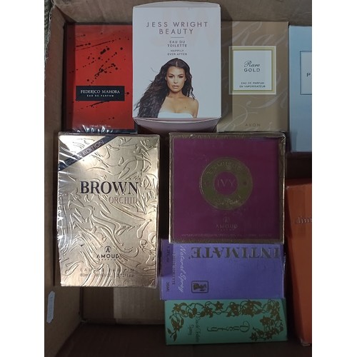 48 - Fifteen vintage perfumes, mostly boxed.