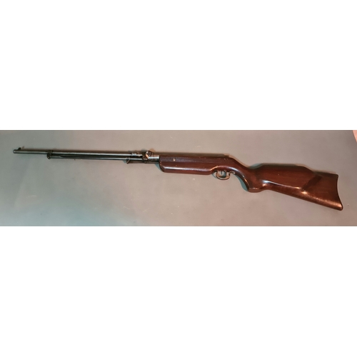 7 - A Relum Tornado .22 calibre air rifle, serial no.15484, 104cm long.(BUYER MUST BE 18 YEARS OLD OR AB... 