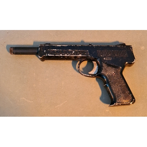23 - A Diana SP50 .177 calibre air pistol, 24cm long. (BUYER MUST BE 18 YEARS OLD OR ABOVE AND PROVIDE PH... 