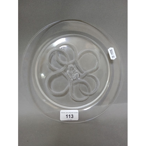 113 - A Lalique dish, 21.3cm diameter.