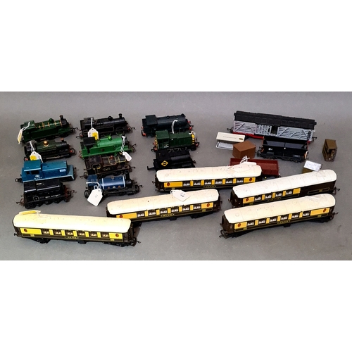 162 - A collection of Tri-ang, Hornby, Bachmann railway models to include steam trains, locos, wagons and ... 