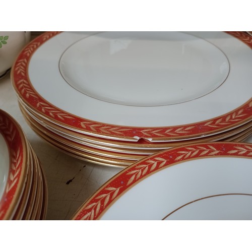 670 - A collection of modern Wedgwood tableware - appx 50 pieces