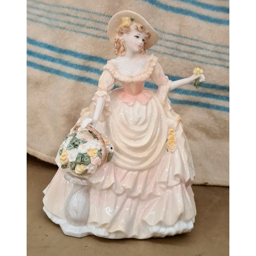 772 - 12 Coalport figures, 4 Royal Doulton figures, 2 Royal Worcester figures