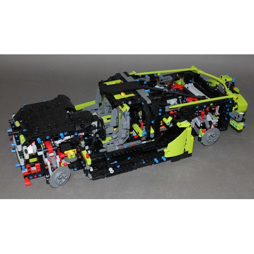 3 - Lego Technic Lamborghini Sian FKP37 42115