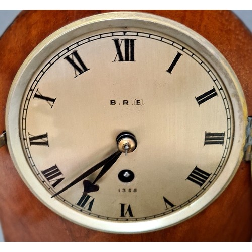 224 - An early 20th century fusee railway mantle clock.