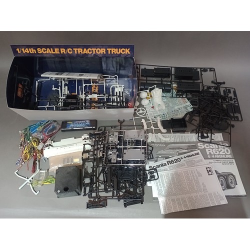 55 - A part built Tamiya Scania R620 6x4 Highline.