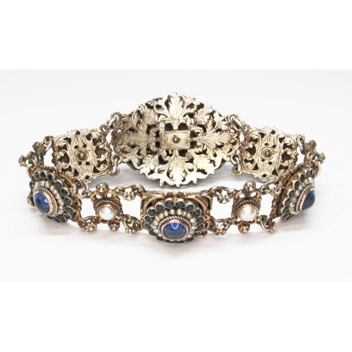 26 - An Austrian/Hungarian bracelet set with blue paste and pearls, Pest essay and 0.750 silver mark 1867... 