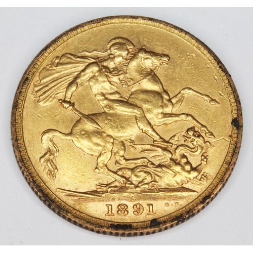 64 - Victorian long tail sovereign 1891.