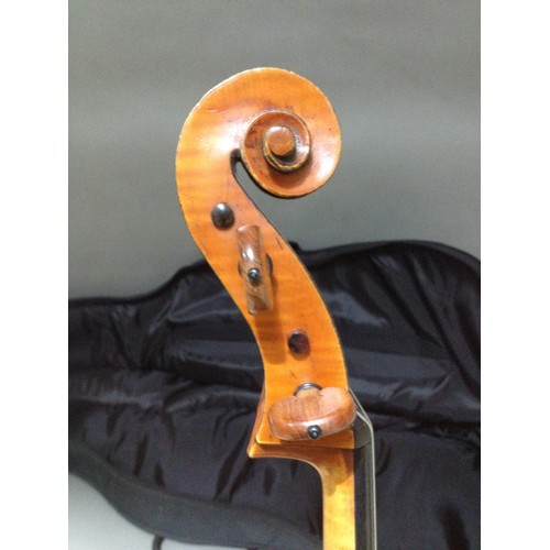 62 - A French cello, labelled 'J.T.L. Geronimo Barnabetti Paris', two piece back, length 749mm, with bow ... 