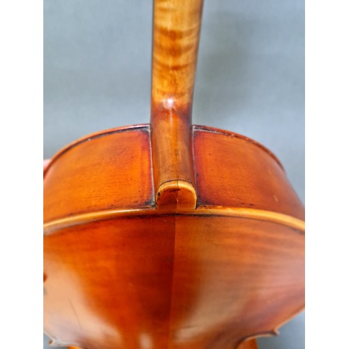 62 - A French cello, labelled 'J.T.L. Geronimo Barnabetti Paris', two piece back, length 749mm, with bow ... 